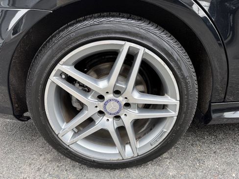 Used 2014 Mercedes-Benz E 350 4MATIC Sedan image 13