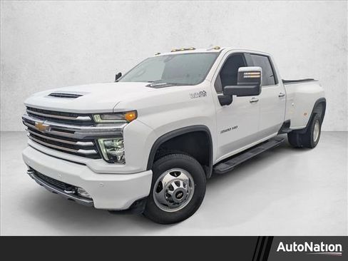 Used 2020 Chevrolet Silverado 3500 High Country image 1