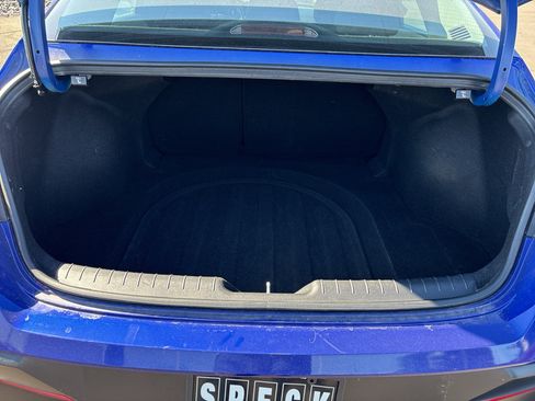Used 2025 Hyundai Elantra SEL FWD image 24