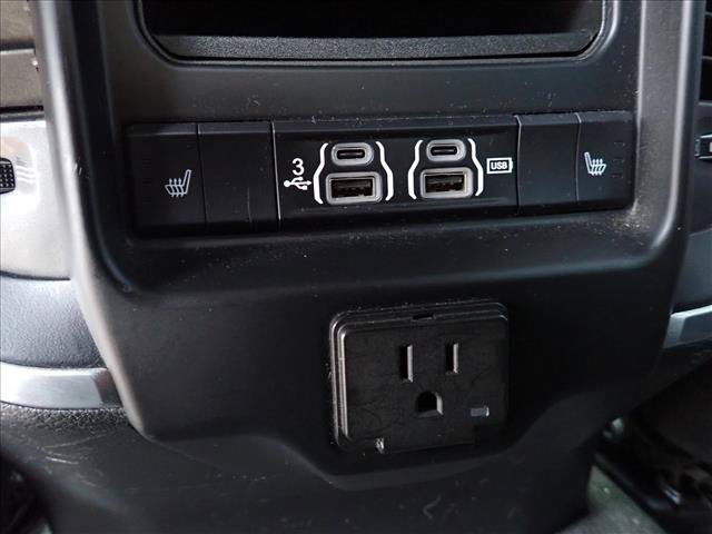 Used 2020 RAM 1500 Laramie AWD/4WD image 7
