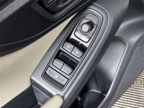Used 2020 Subaru Impreza Premium image 18