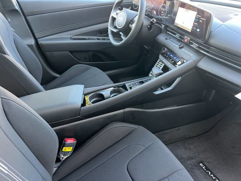 New 2026 Hyundai Elantra Sport image 16