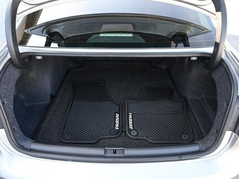 Used 2013 Volkswagen Passat 2.5 SE image 20