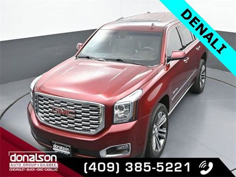 Used 2019 GMC Yukon Denali w/ Denali Ultimate Package image 22