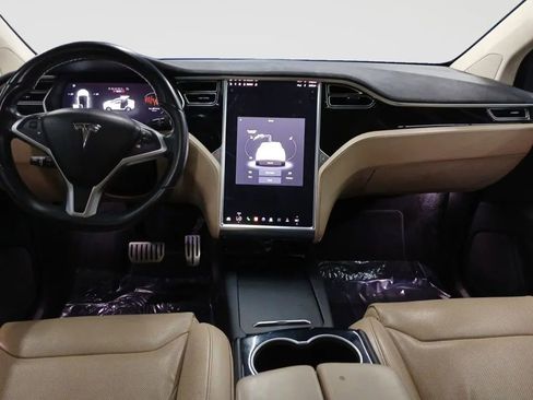 Used 2016 Tesla Model X Performance AWD/4WD image 14