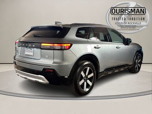 Used 2025 Honda Prologue Touring image 8