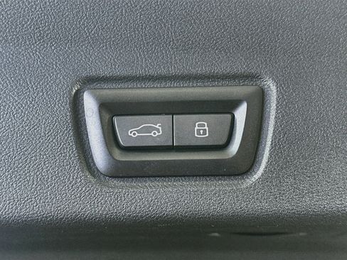 Used 2023 BMW i4 eDrive35 RWD image 30