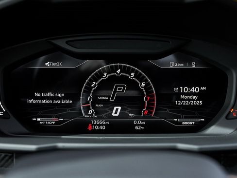 Used 2022 Lamborghini Urus image 63