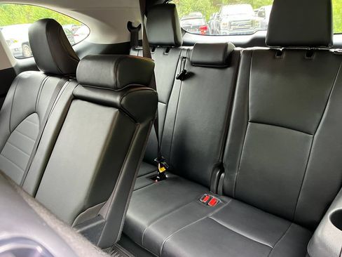 Used 2026 Toyota Highlander XLE AWD/4WD image 23