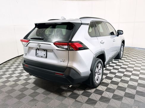 Used 2025 Toyota RAV4 LE AWD/4WD image 3