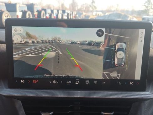 Used 2025 Ford Explorer ST-Line image 35