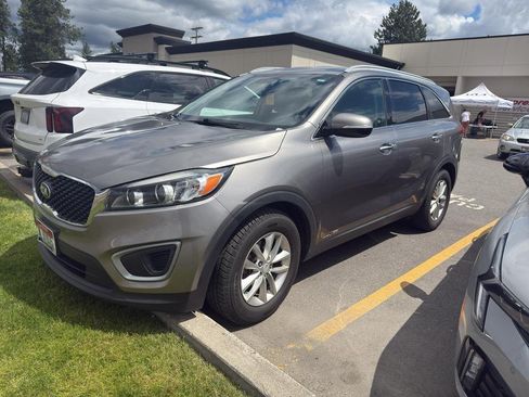 Used 2016 Kia Sorento LX AWD/4WD image 1