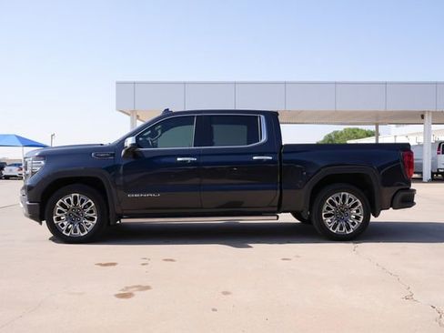 Used 2023 GMC Sierra 1500 Denali Ultimate AWD/4WD image 6