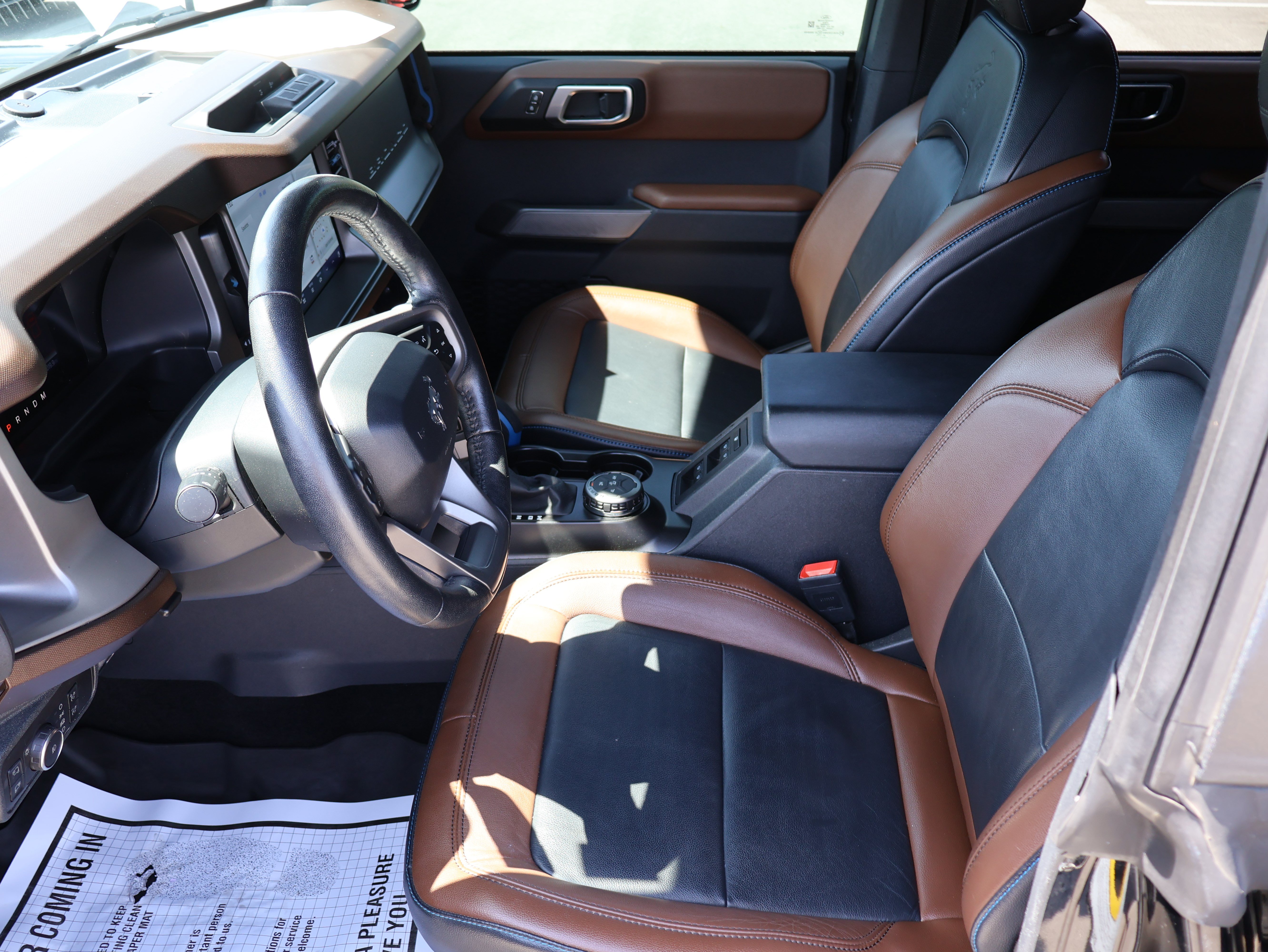 Used 2021 Ford Bronco Outer Banks AWD/4WD image 17
