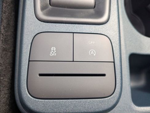 New 2026 Ford Maverick XLT AWD/4WD image 25