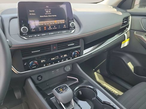 Used 2026 Nissan Rogue SV w/ Rock Creek Premium Package AWD/4WD image 20