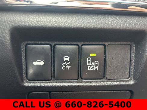 Used 2013 Toyota Avalon XLE image 13