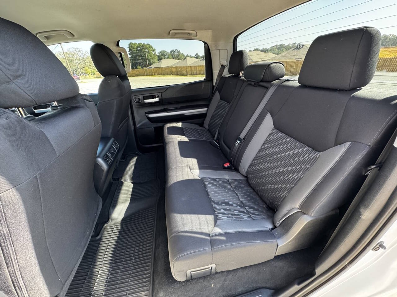 Used 2019 Toyota Tundra SR5 w/ SR5 Upgrade Package AWD/4WD image 10