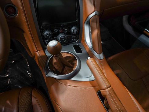 Used 2013 SRT Viper GTS w/ GTS Laguna Interior Pkg image 12