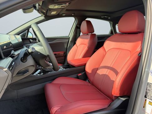 New 2026 Kia K5 GT-Line w/ GT-Line Premium Package image 9