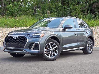 Certified 2023 Audi Q5 2.0T Premium w/ Convenience Package