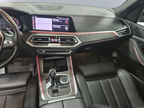 Used 2020 BMW X5 xDrive40i w/ Convenience Package AWD/4WD image 17