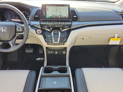 New 2026 Honda Odyssey Elite image 14