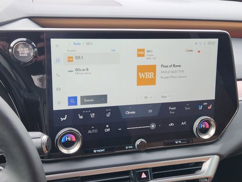 Used 2025 Lexus RX 350 Premium Plus w/ Accessory Package (Z1) image 17