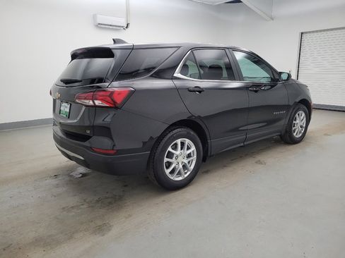 Used 2024 Chevrolet Equinox LT w/ LPO, Floor Liner Package FWD image 10