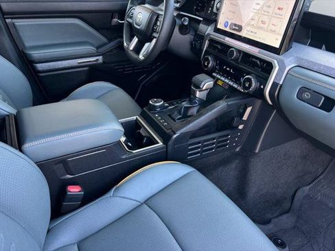 Certified 2025 Toyota Tacoma 4x4 Double Cab Hybrid w/ Tow Tech Package image 19
