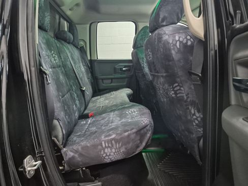 Used 2014 RAM 1500 Classic SLT AWD/4WD image 30