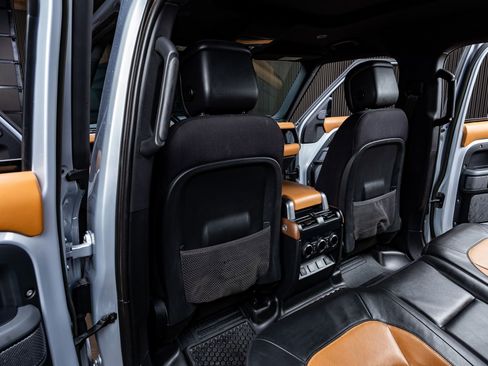 Used 2023 Land Rover Defender 110 X image 29