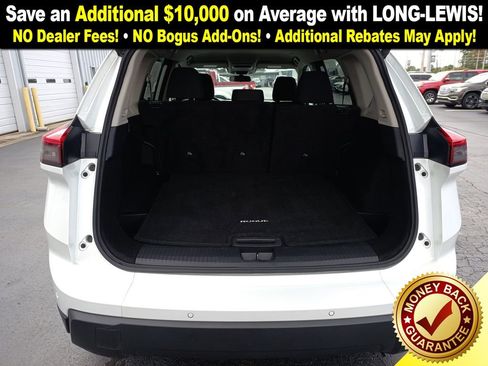 Used 2024 Nissan Rogue SV image 26