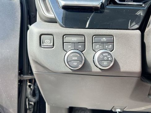 Used 2025 GMC Sierra 1500 Elevation AWD/4WD image 18