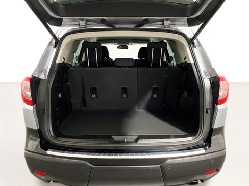Used 2024 Subaru Ascent Premium w/ Convenience Package AWD/4WD image 18