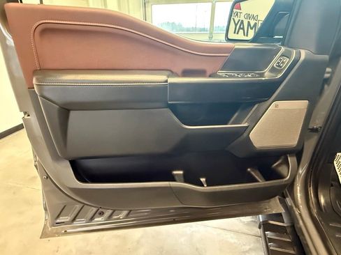 Used 2021 Ford F150 Lariat w/ Equipment Group 502A High image 25