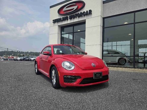 Used 2019 Volkswagen Beetle 2.0T Final Edition SEL image 1