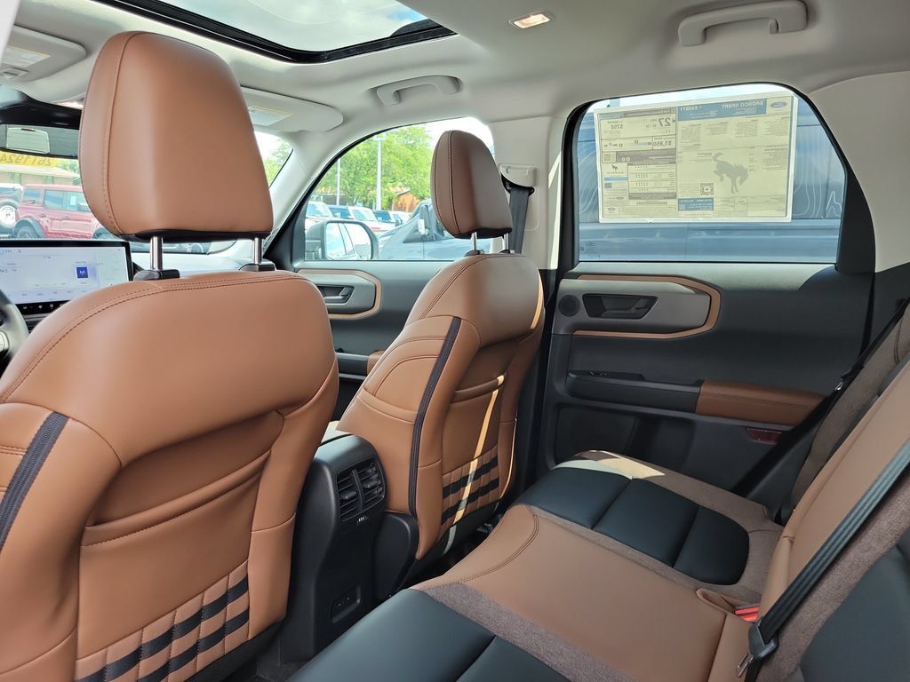 New 2026 Ford Bronco Sport Outer Banks w/ Outer Banks Tech Package+ AWD/4WD image 16