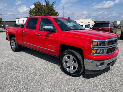 Used 2014 Chevrolet Silverado 1500 LTZ Z71 w/ LTZ Plus Package AWD/4WD image 23