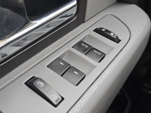 Used 2013 Ford F150 XLT w/ Luxury Equipment Group image 20