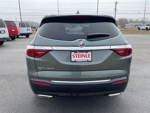 Used 2022 Buick Enclave Premium w/ Experience Buick Package image 6