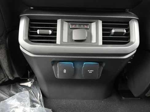 New 2025 Ford F150 Lariat w/ Equipment Group 502A High image 16