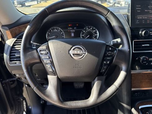 Used 2023 Nissan Armada SL image 28