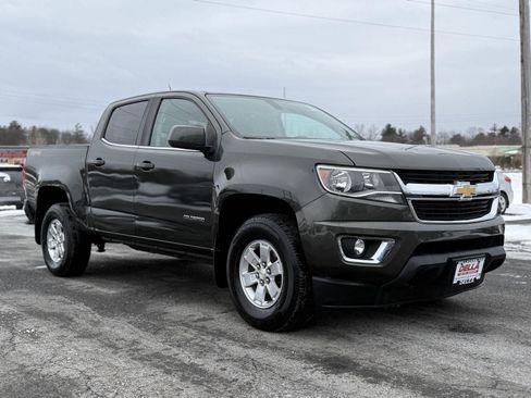 Used 2018 Chevrolet Colorado W/T w/ WT Convenience Package image 3