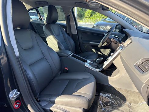 Used 2015 Volvo S60 T5 Platinum AWD/4WD image 35