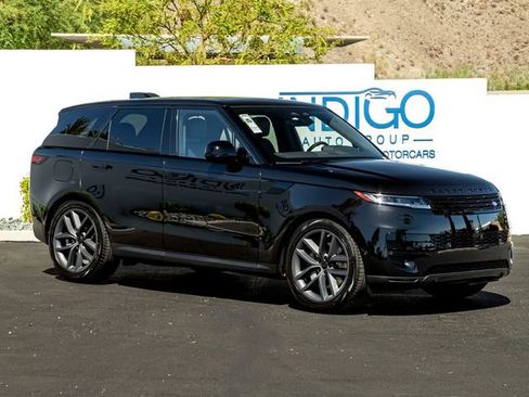 New 2027 Land Rover Range Rover Sport SE AWD/4WD image 4