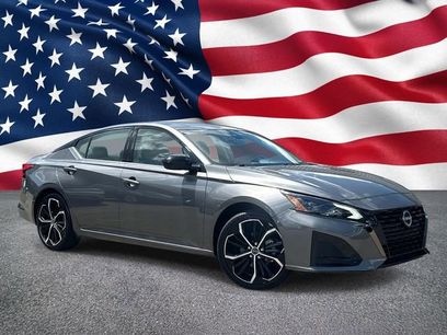Used 2024 Nissan Altima 2.5 SR