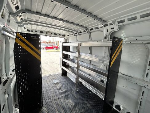 Used 2021 RAM ProMaster 2500 FWD image 10