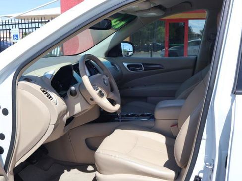 Used 2013 Nissan Pathfinder SL w/ Trailer Tow Pkg FWD image 14