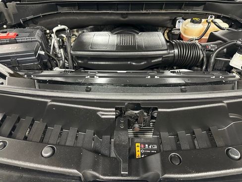 Used 2025 GMC Yukon XL Denali w/ Sun & Power Step Package AWD/4WD image 65